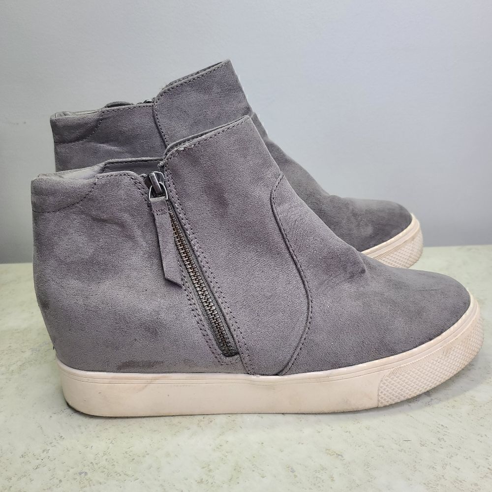 Universal Thread Zip Platform Sneaker 10 - Picture 4 of 8